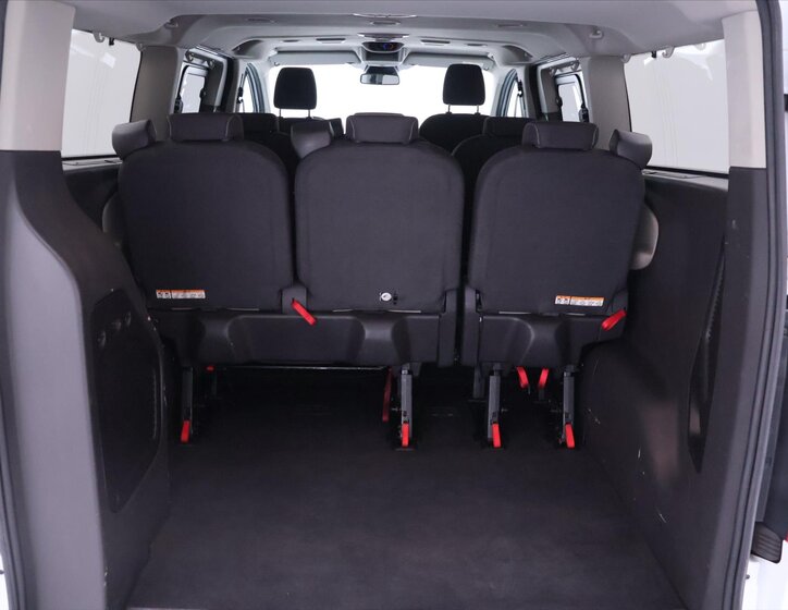 Ford Tourneo Custom Kombi 2,0 l 125 kw