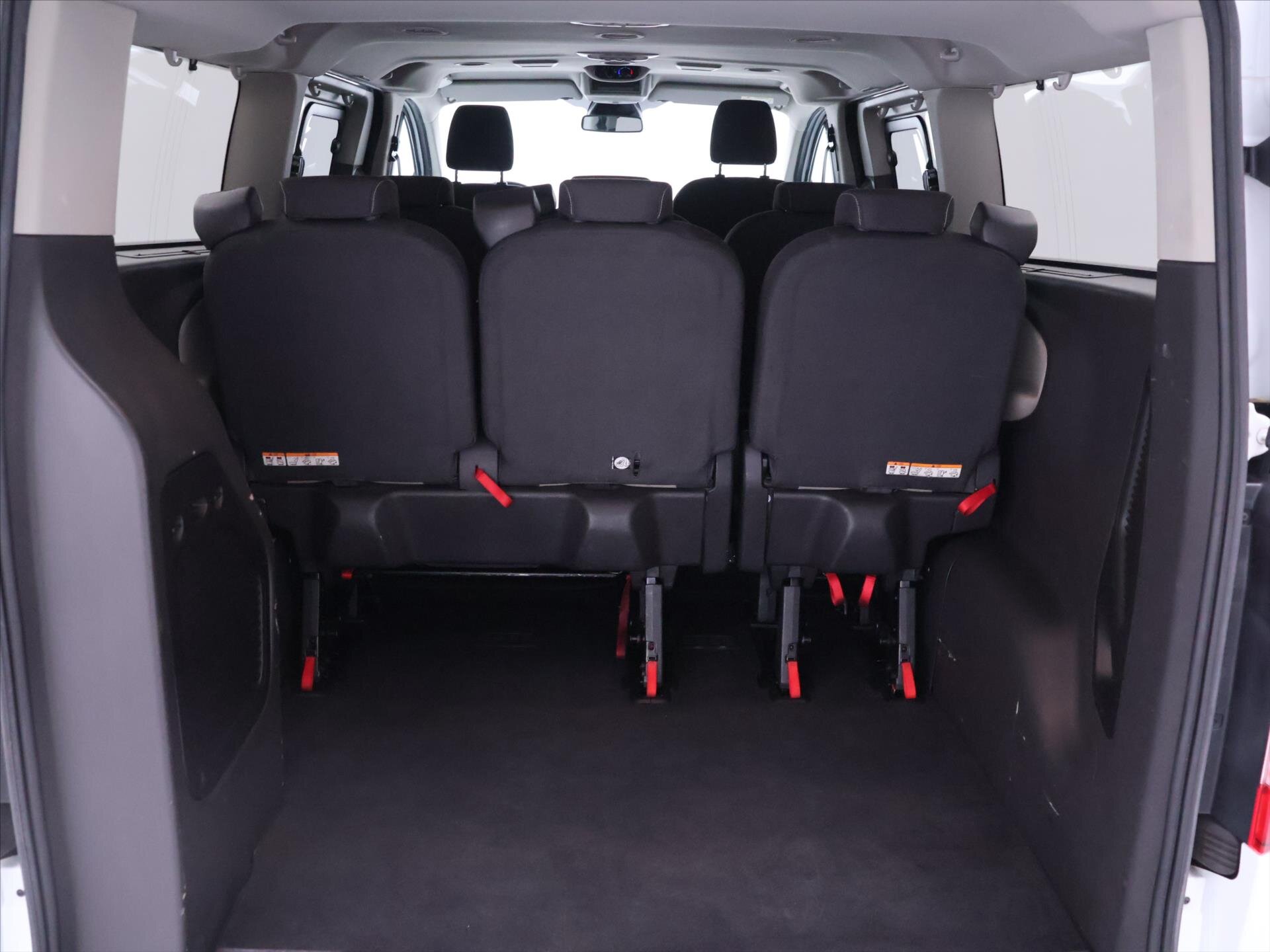 Ford Tourneo Custom Kombi 2,0 l 125 kw