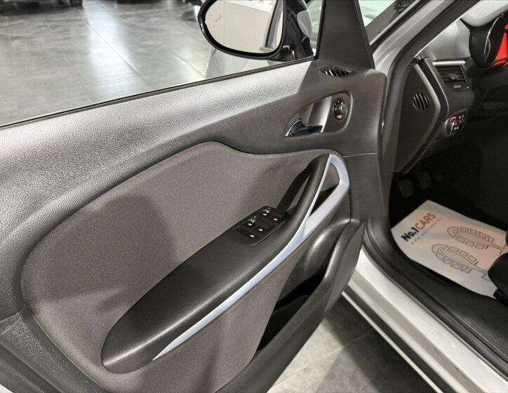 Opel Zafira MPV 1,4 l 103 kw