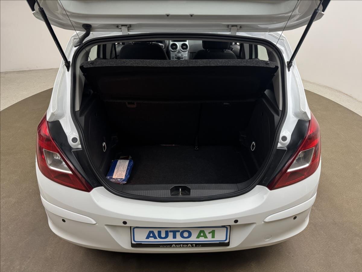 Opel Corsa Hatchback 1,2 l 63 kw