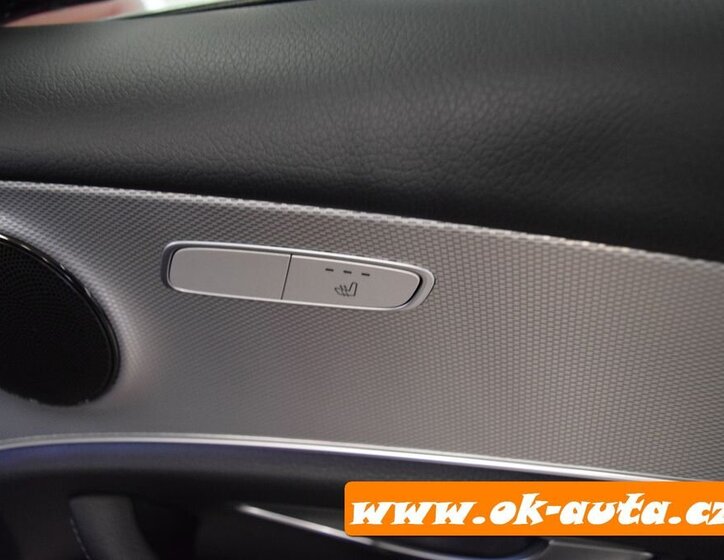 Mercedes-Benz Třídy E Sedan 0,0 110 kw