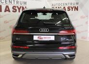 Audi Q7 5