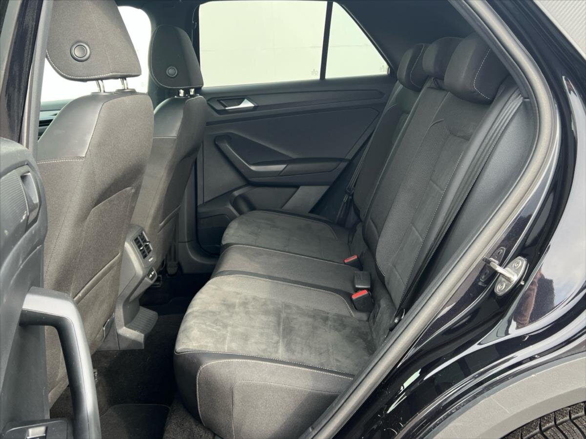 Volkswagen T-Roc SUV 1,5 l 110 kw