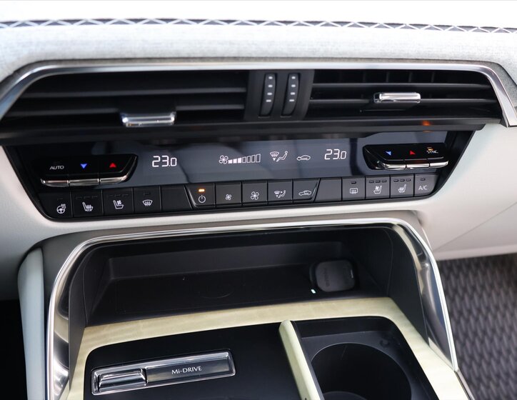 Mazda CX-60 SUV / Terénní 3,3 l 187 kw