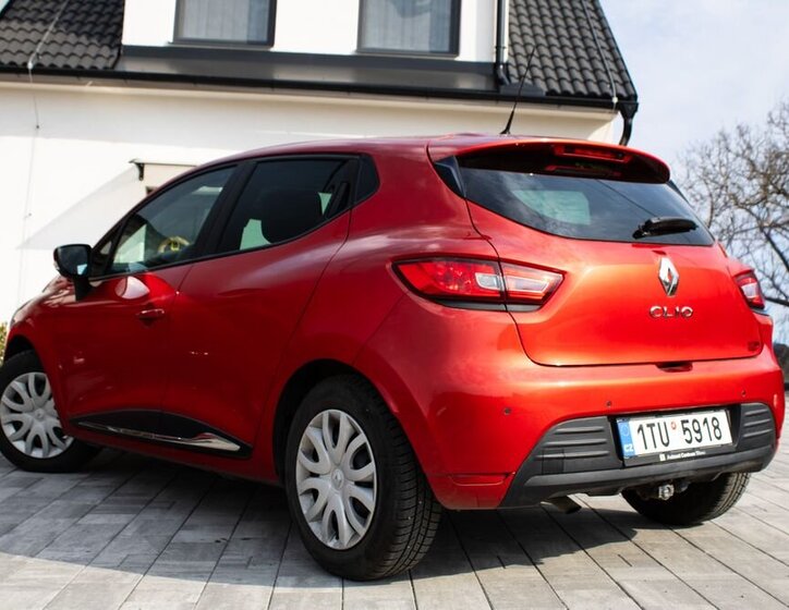 Renault Clio Hatchback 898,0 56 kw