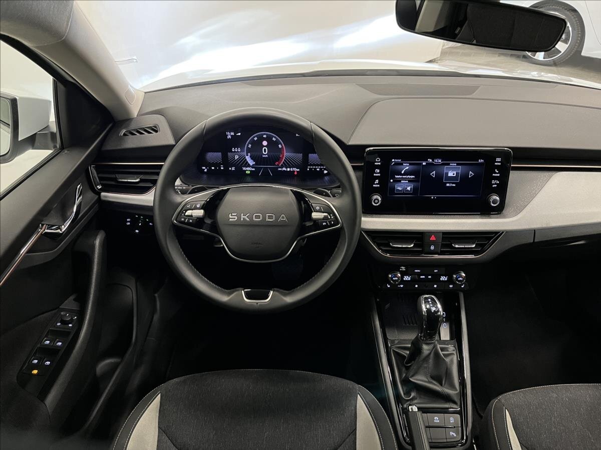 Škoda Scala Hatchback 1,5 l 110 kw