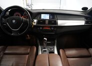 BMW X5 SUV 3,0 l 180 kw