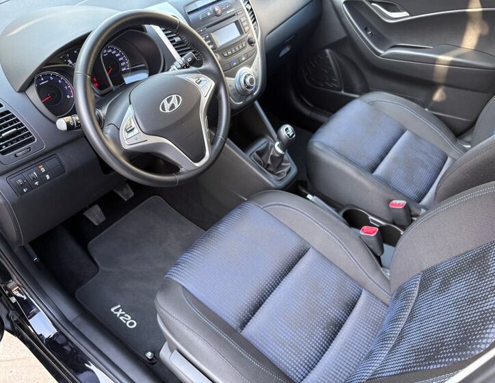 Hyundai ix20 MPV 1,6 l 91 kw