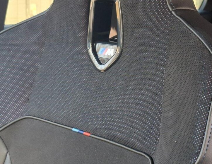 BMW X2 SUV / Terénní 2,0 l 221 kw