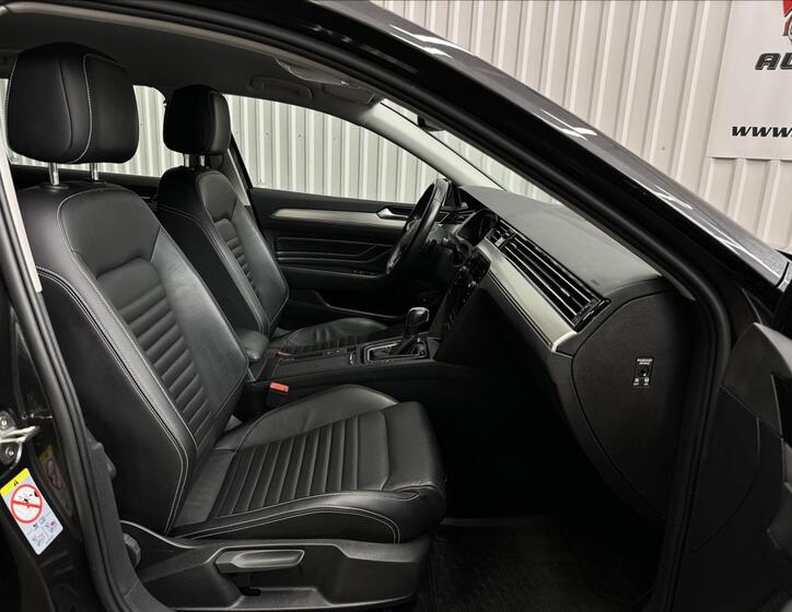 Volkswagen Passat 40