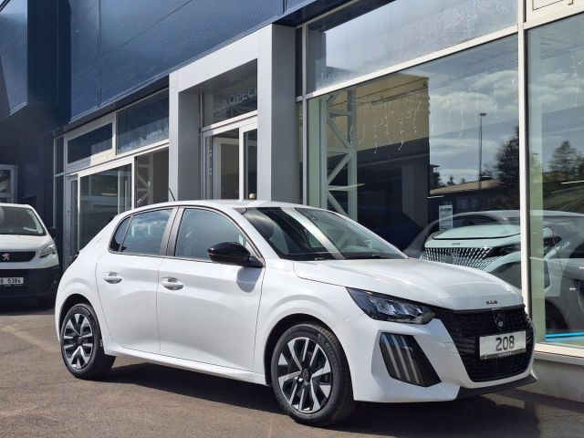 Peugeot 208 Hatchback 1,2 l 74 kw