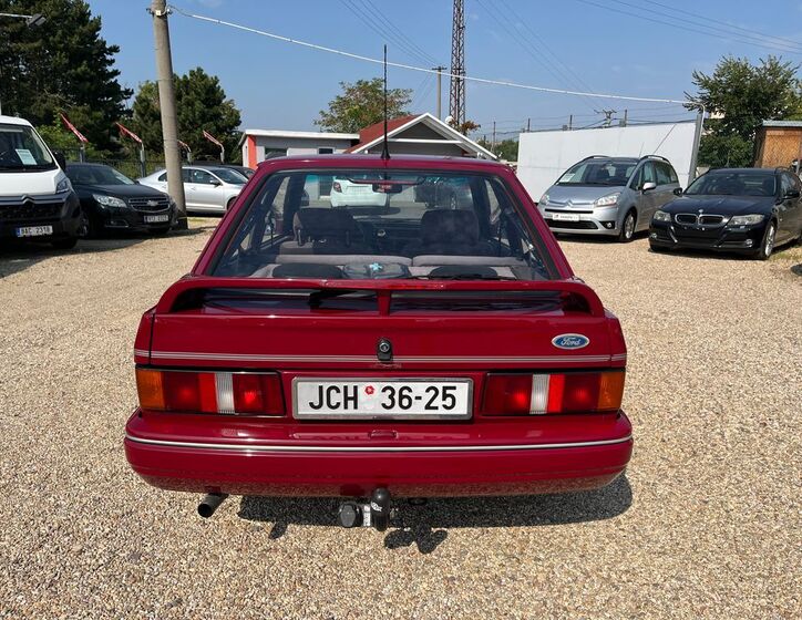 Ford Escort 4