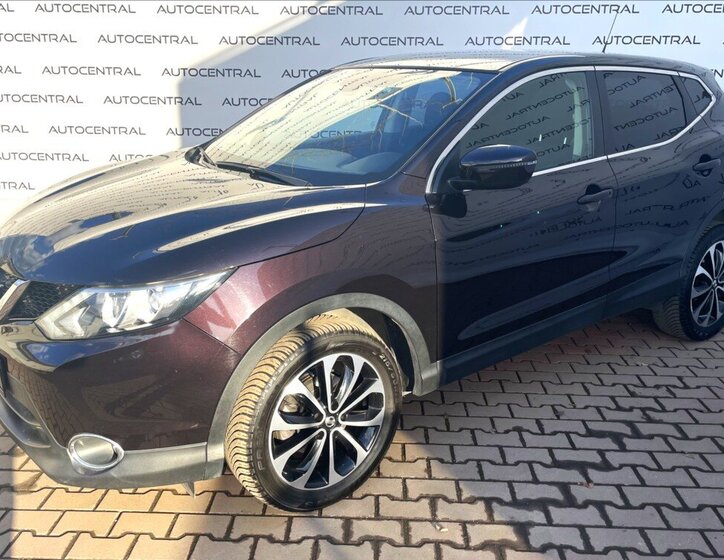 Nissan Qashqai SUV / Terénní 1,2 l 85 kw