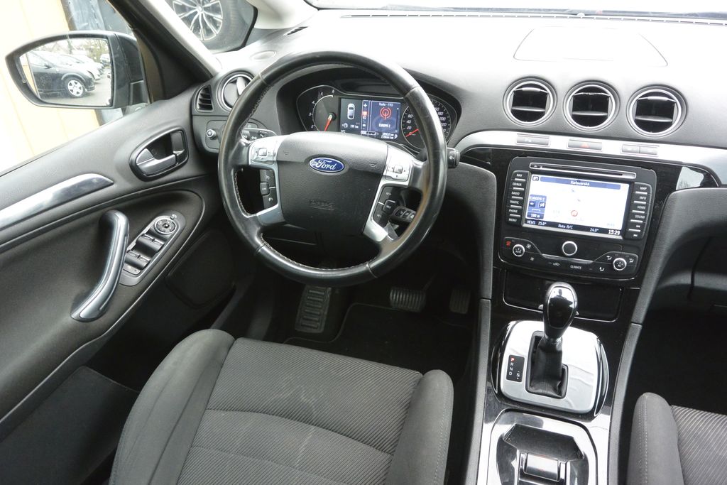 Ford S-MAX MPV 2,2 l 147 kw