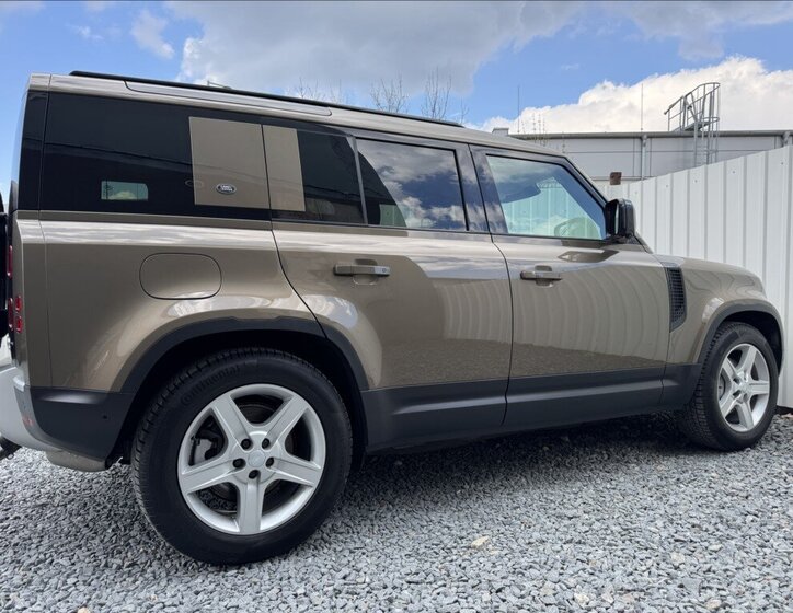 Land Rover Defender SUV / Terénní 3,0 l 221 kw