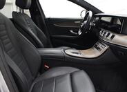 Mercedes-Benz Třídy E 12