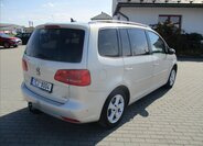 Volkswagen Touran 4