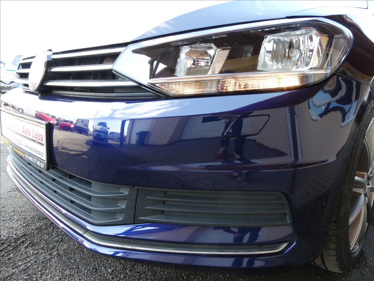 Volkswagen Touran MPV 1,2 l 81 kw