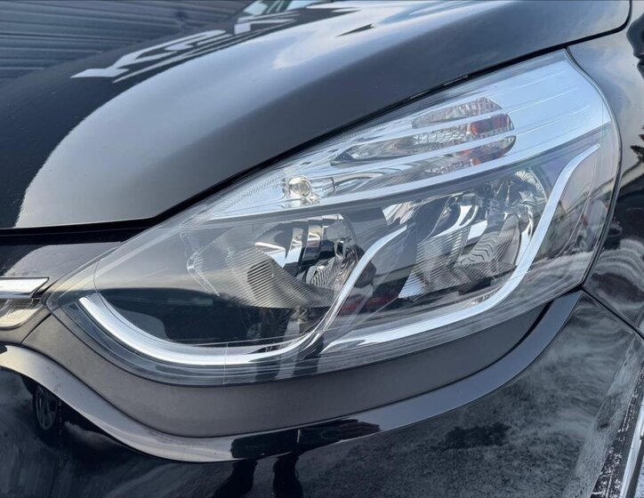 Renault Clio Hatchback 898,0 66 kw