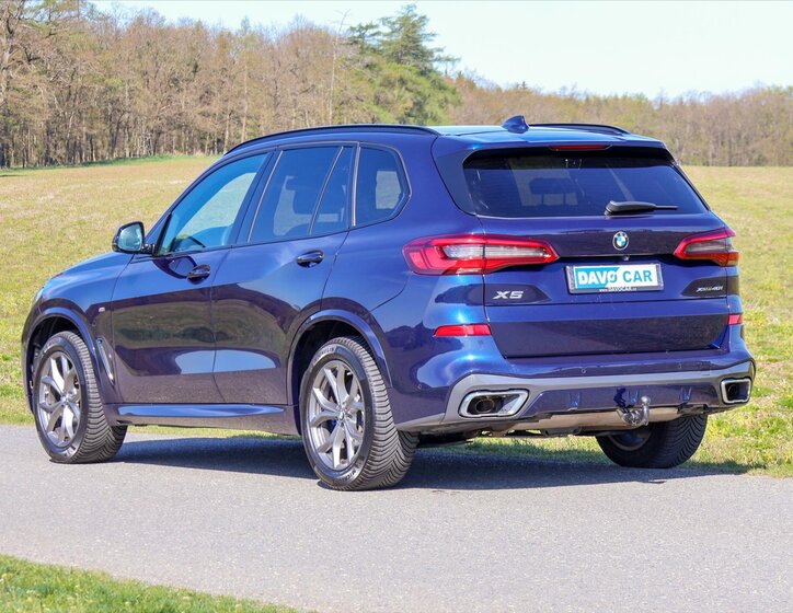 BMW X5 SUV / Terénní 3,0 l 250 kw