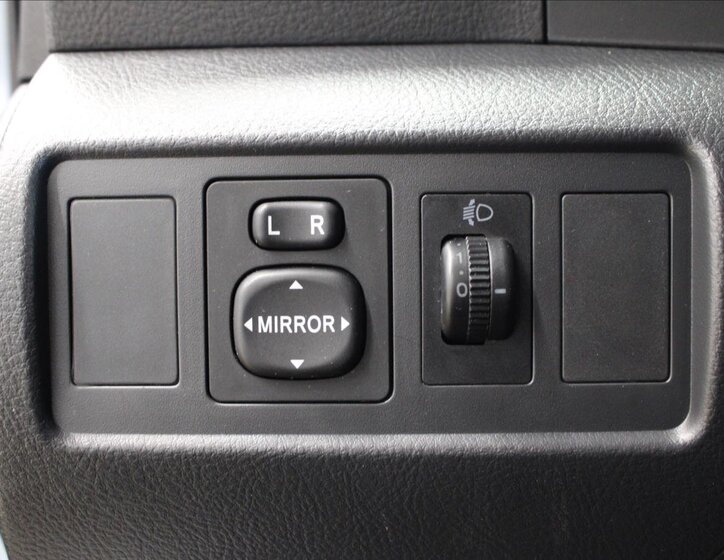 Toyota Corolla Verso Kombi 1,8 l 95 kw