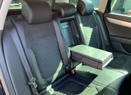 Volkswagen Passat 24