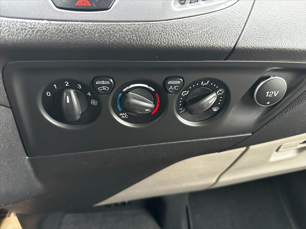 Ford Tourneo Custom Ostatní 2,0 l 96 kw