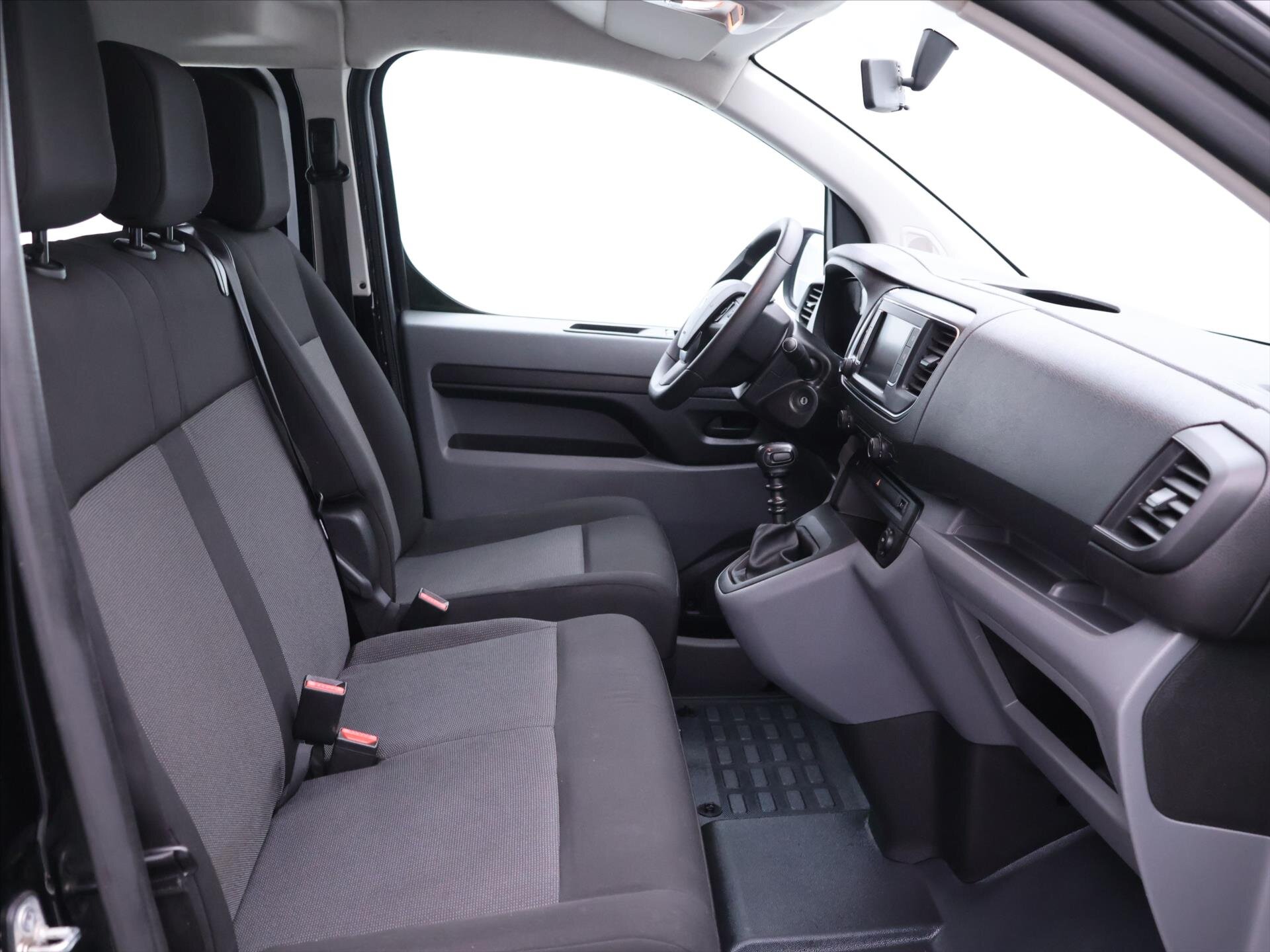 Peugeot Expert Kombi 1,5 l 88 kw