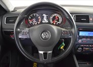 Volkswagen Jetta Sedan / Limuzína 1,2 l 77 kw