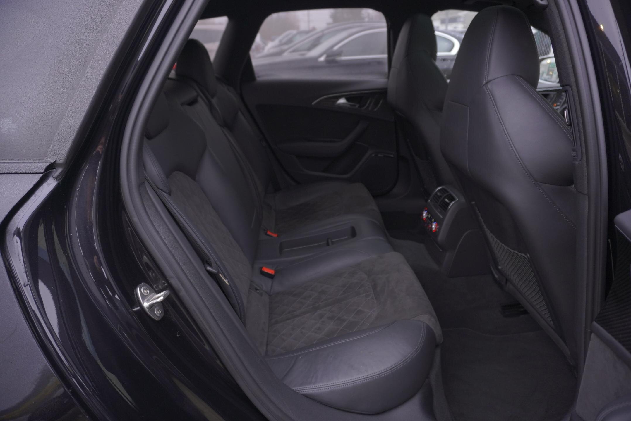 Audi RS 6 Hatchback 4,0 l 412 kw