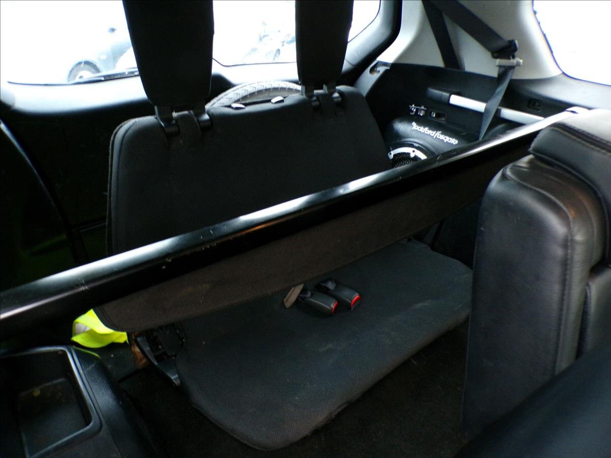 Mitsubishi Outlander Kombi 2,4 l 125 kw