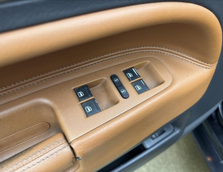 Volkswagen Touareg SUV / Terénní 3,0 l 165 kw