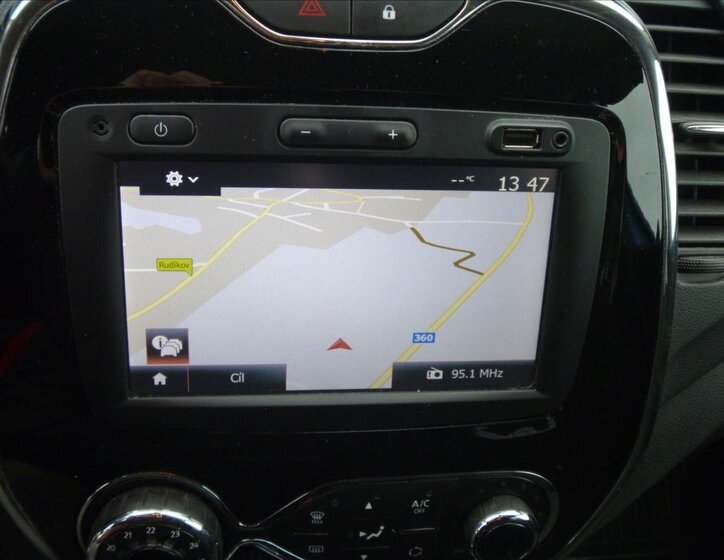 Renault Captur Hatchback 1,2 l 87 kw