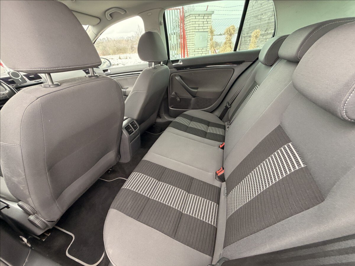 Volkswagen Golf Hatchback 1,4 l 90 kw