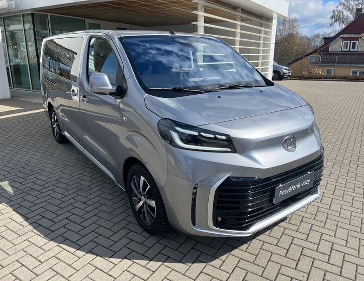 Toyota ProAce Verso VAN / Minibus 2,0 l 130 kw