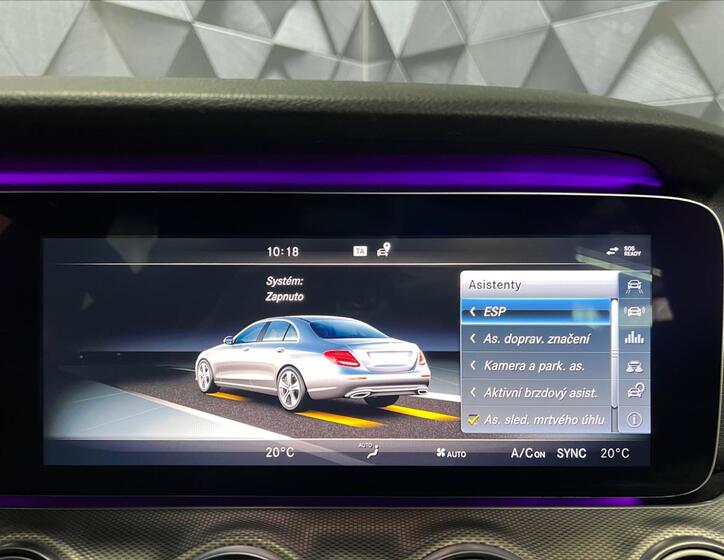 Mercedes-Benz Třídy E 17