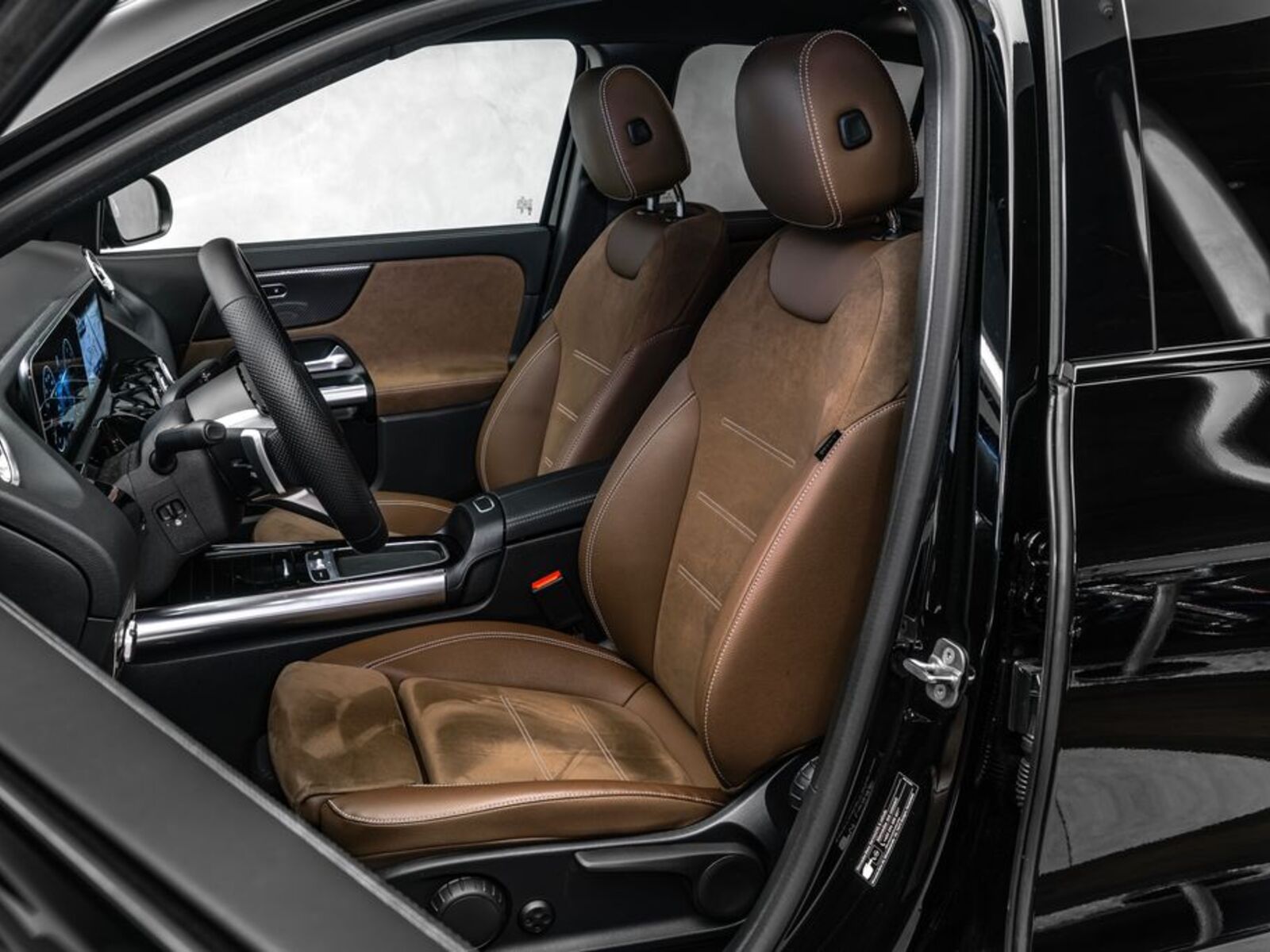 Mercedes-Benz GLA 12