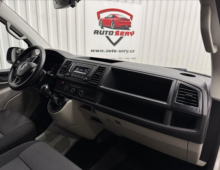 Volkswagen Transporter 27