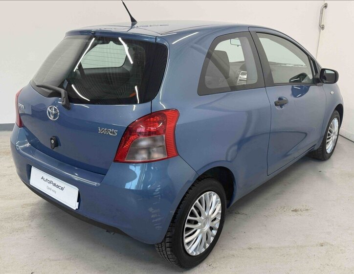 Toyota Yaris Hatchback 1,3 l 64 kw