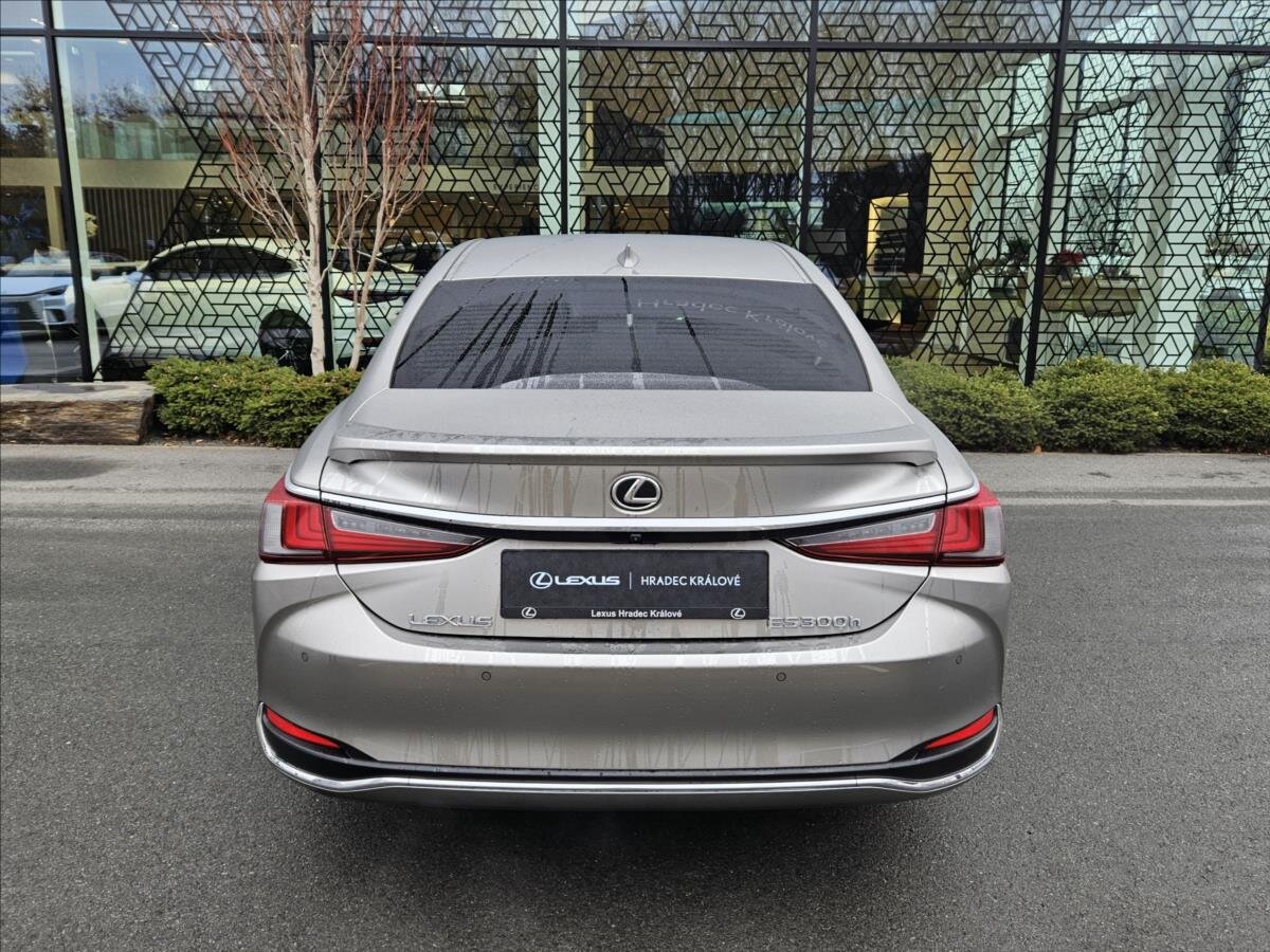 Lexus ES 300h
