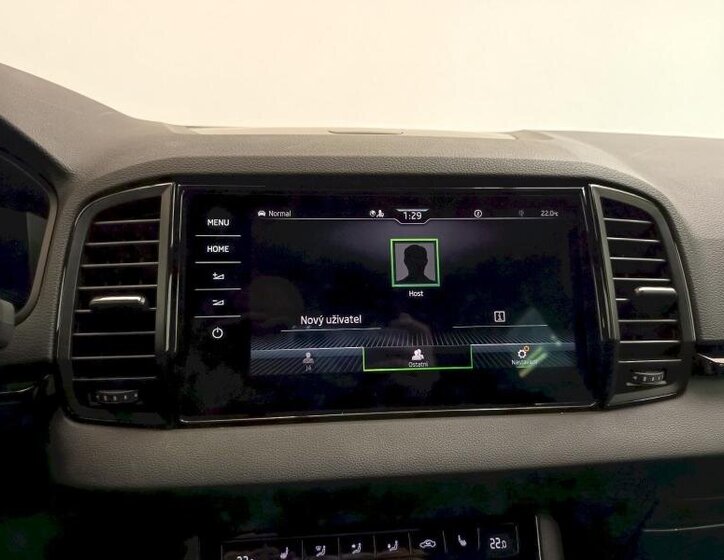 Škoda Karoq SUV / Terénní 1,5 l 110 kw