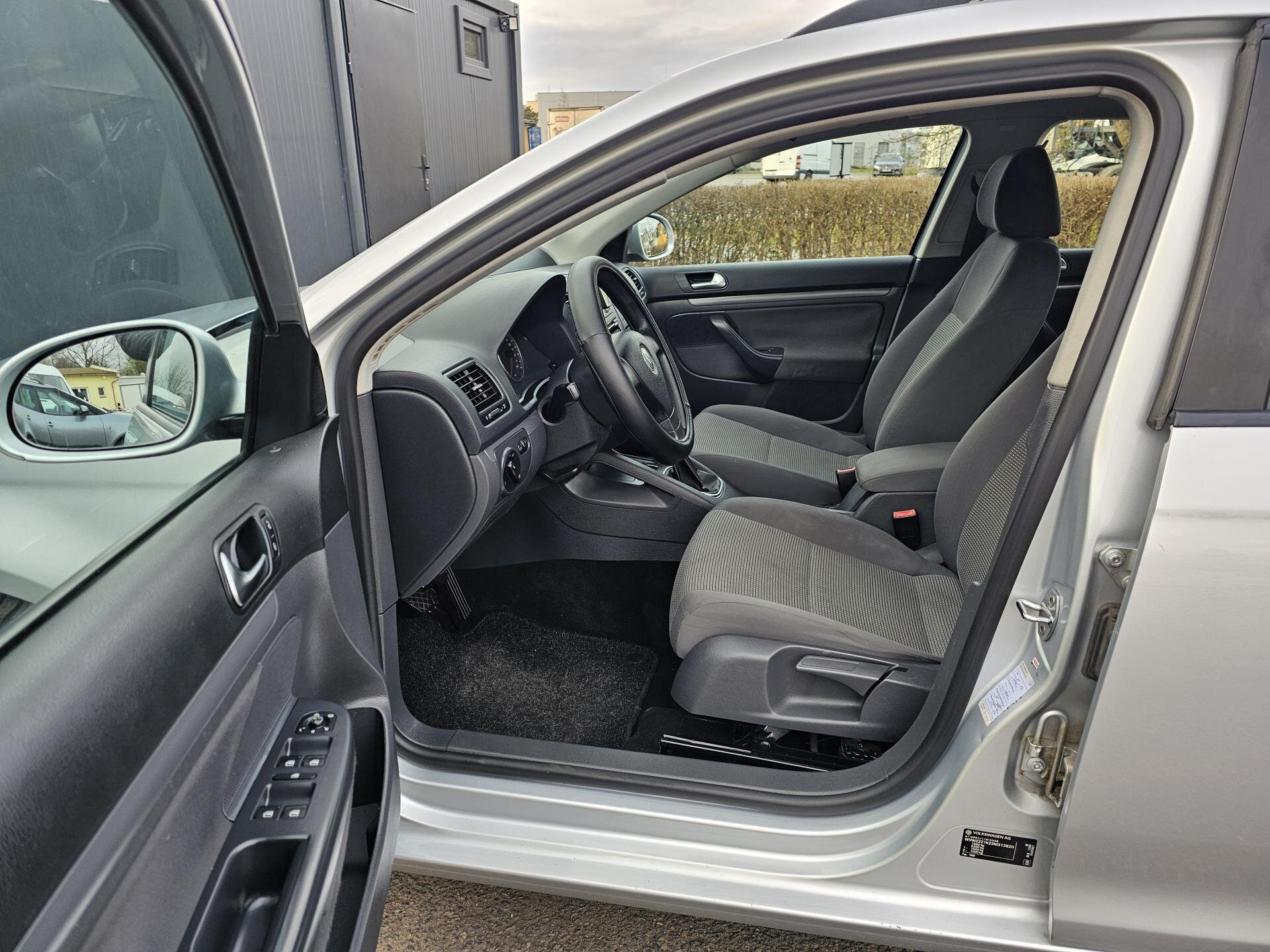 Volkswagen Golf Kombi 2,0 l 77 kw