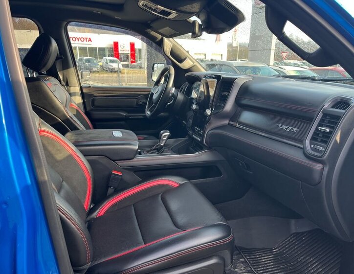 Dodge RAM 1500 Pick-up 6,2 l 523 kw