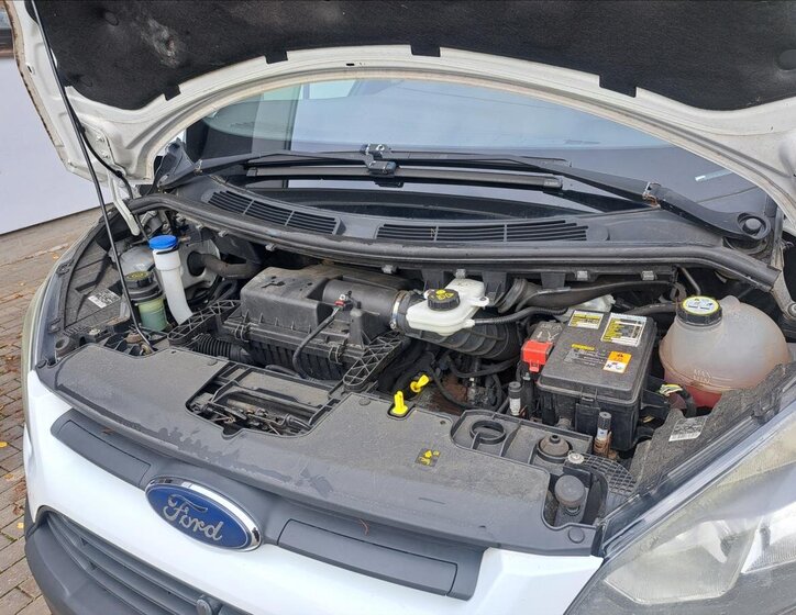 Ford Transit Custom Skříň 2,2 l 74 kw