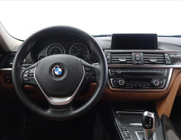 BMW Řada 3 29