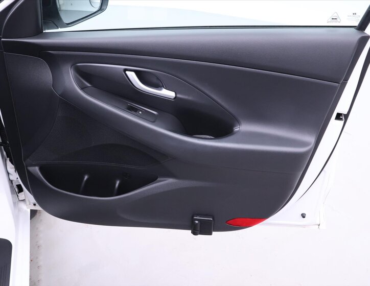 Hyundai i30 Kombi 1,4 l 103 kw