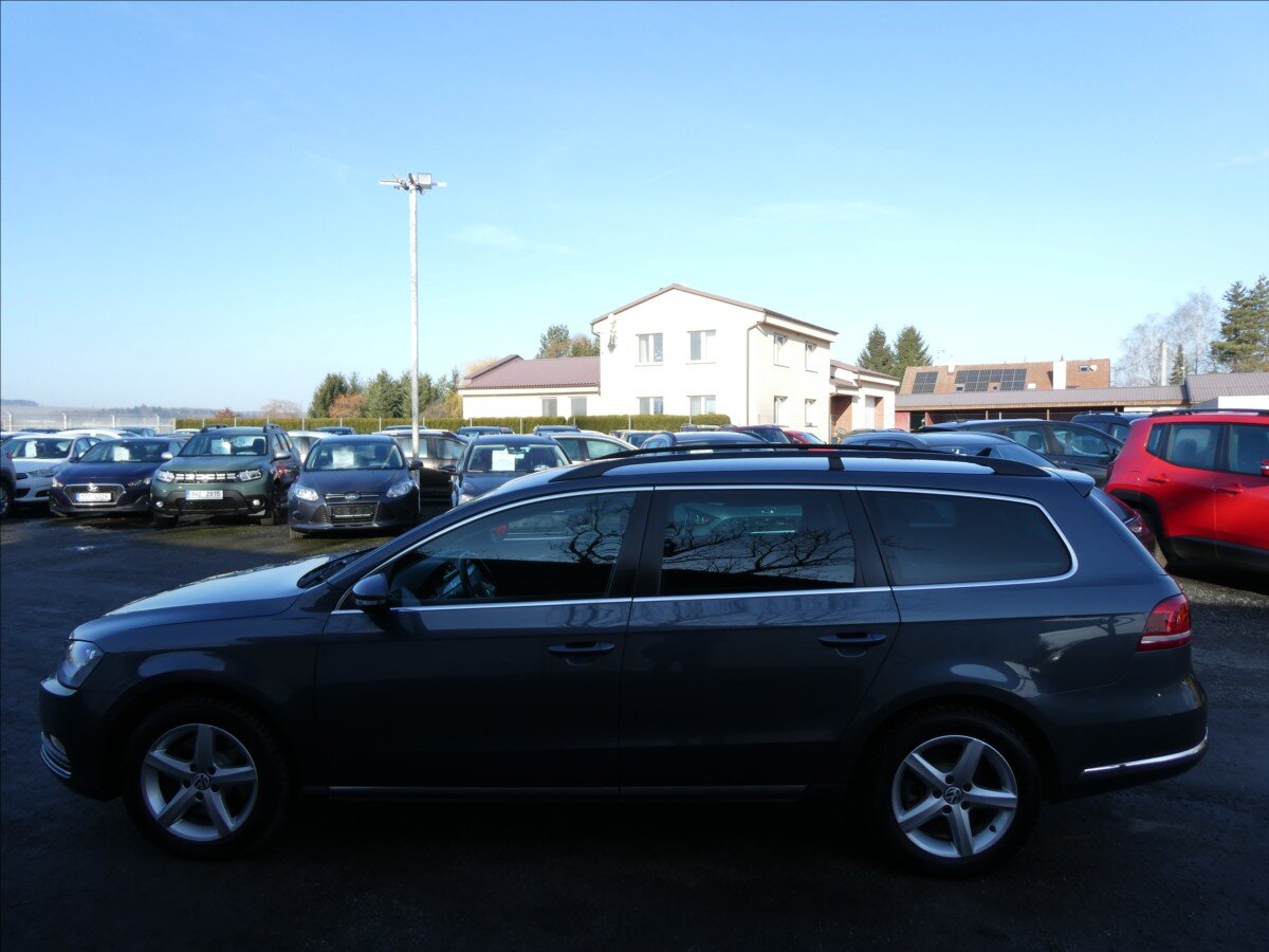 Volkswagen Passat Kombi 1,4 l 90 kw