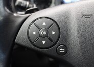 Mercedes-Benz Třídy E Sedan 3,0 l 170 kw