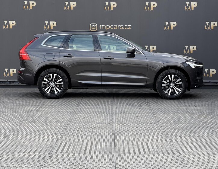 Volvo XC60 4