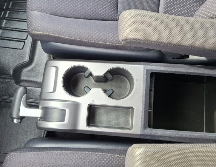 Honda CR-V Kombi 2,0 l 110 kw